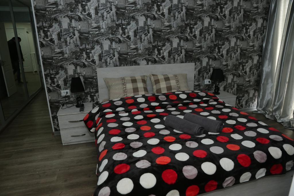 Hotel Elma Кутаиси Екстериор снимка